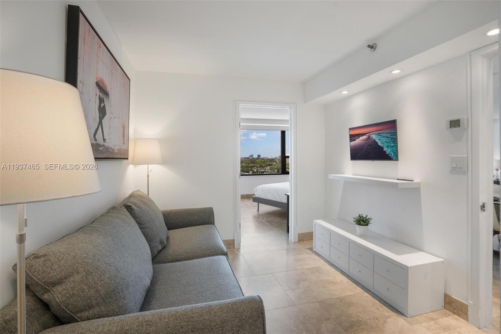 THE ALEXANDER CONDO - Residential