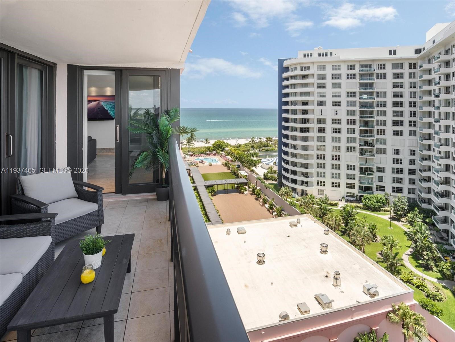 THE ALEXANDER CONDO - Residential