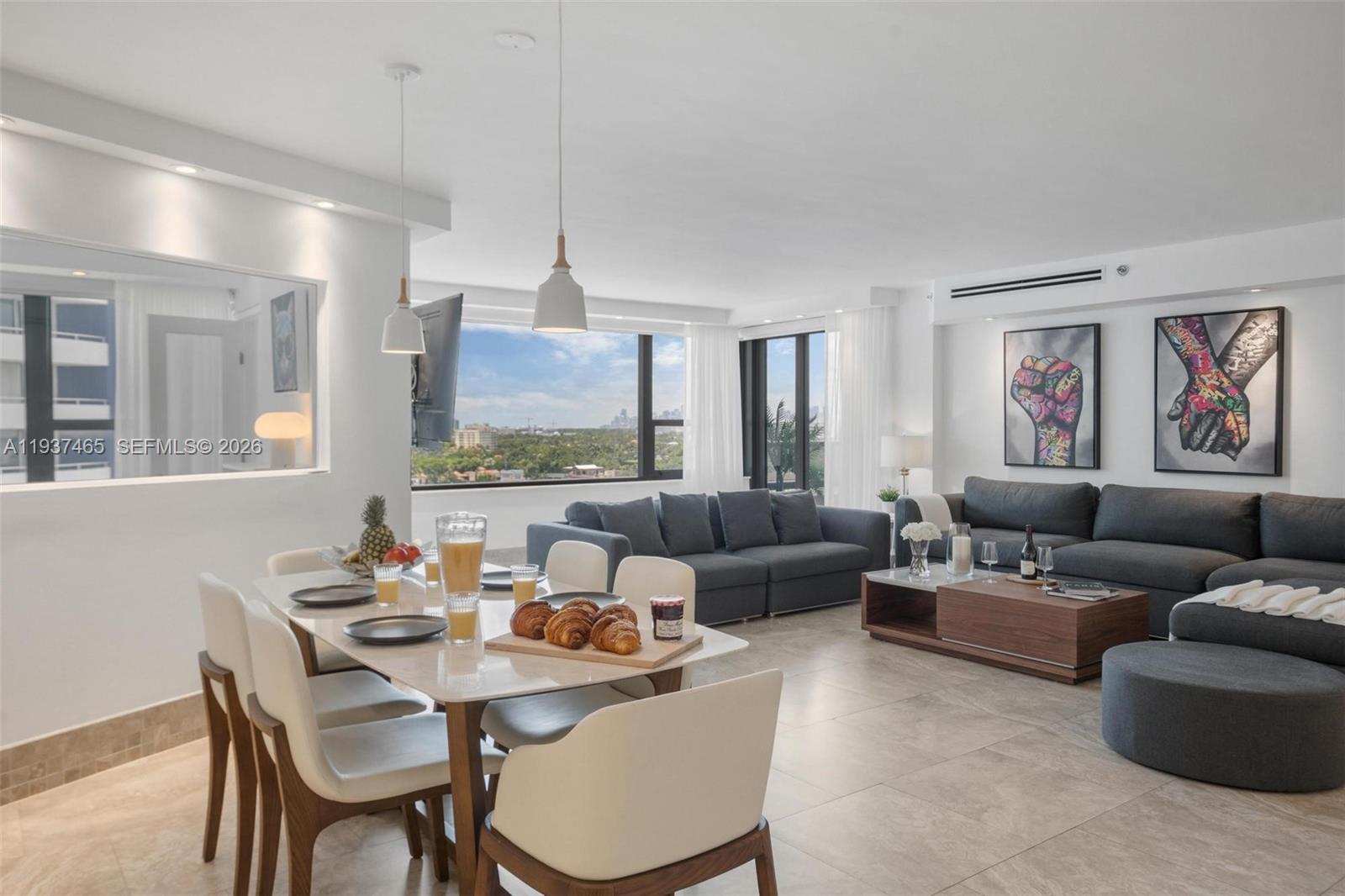 THE ALEXANDER CONDO - Residential
