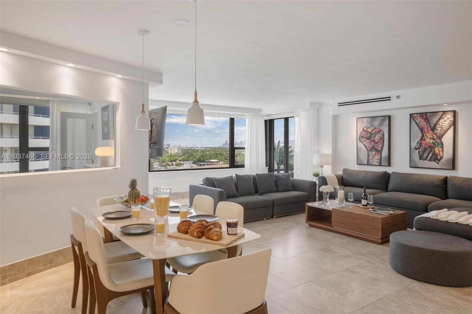 THE ALEXANDER CONDO - Residential