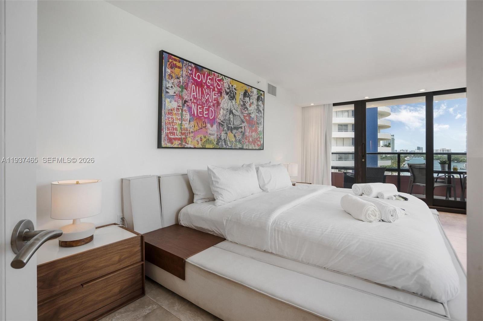 THE ALEXANDER CONDO - Residential