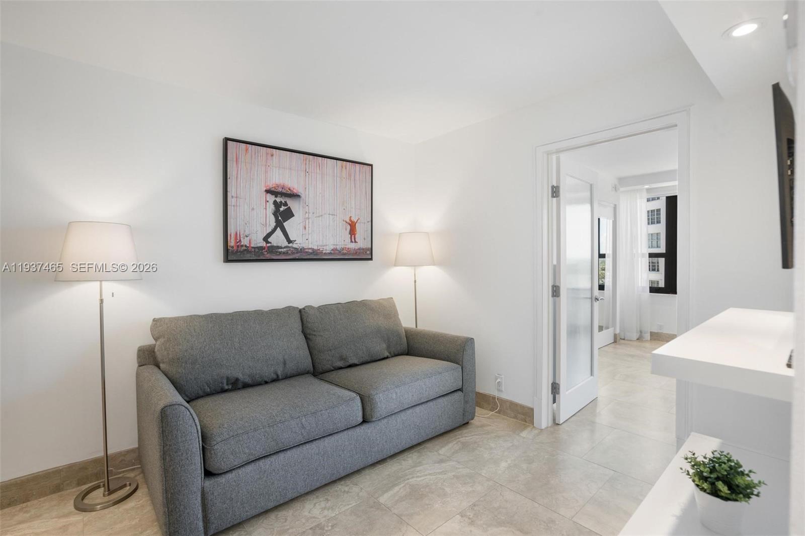 THE ALEXANDER CONDO - Residential