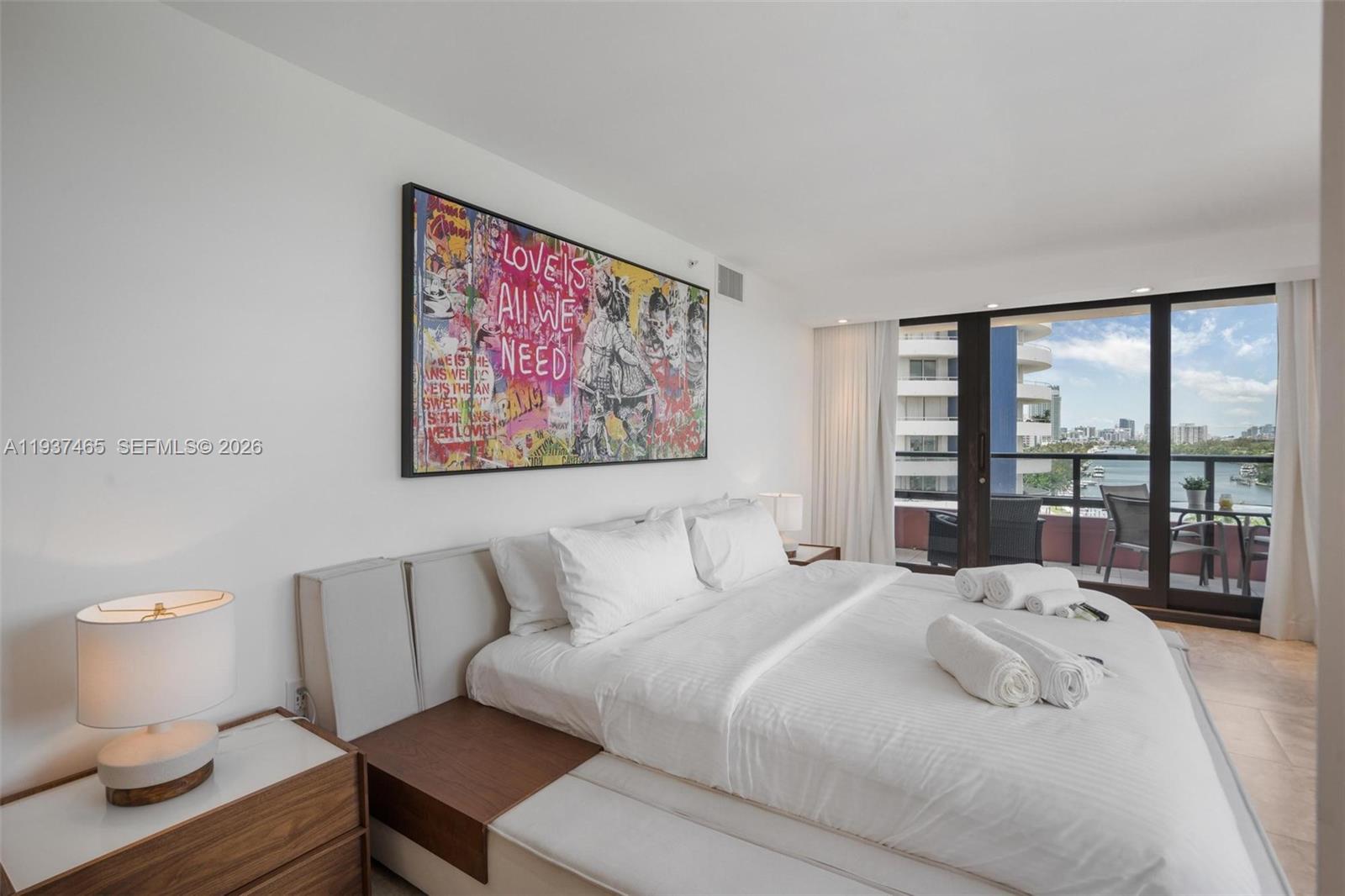 THE ALEXANDER CONDO - Residential