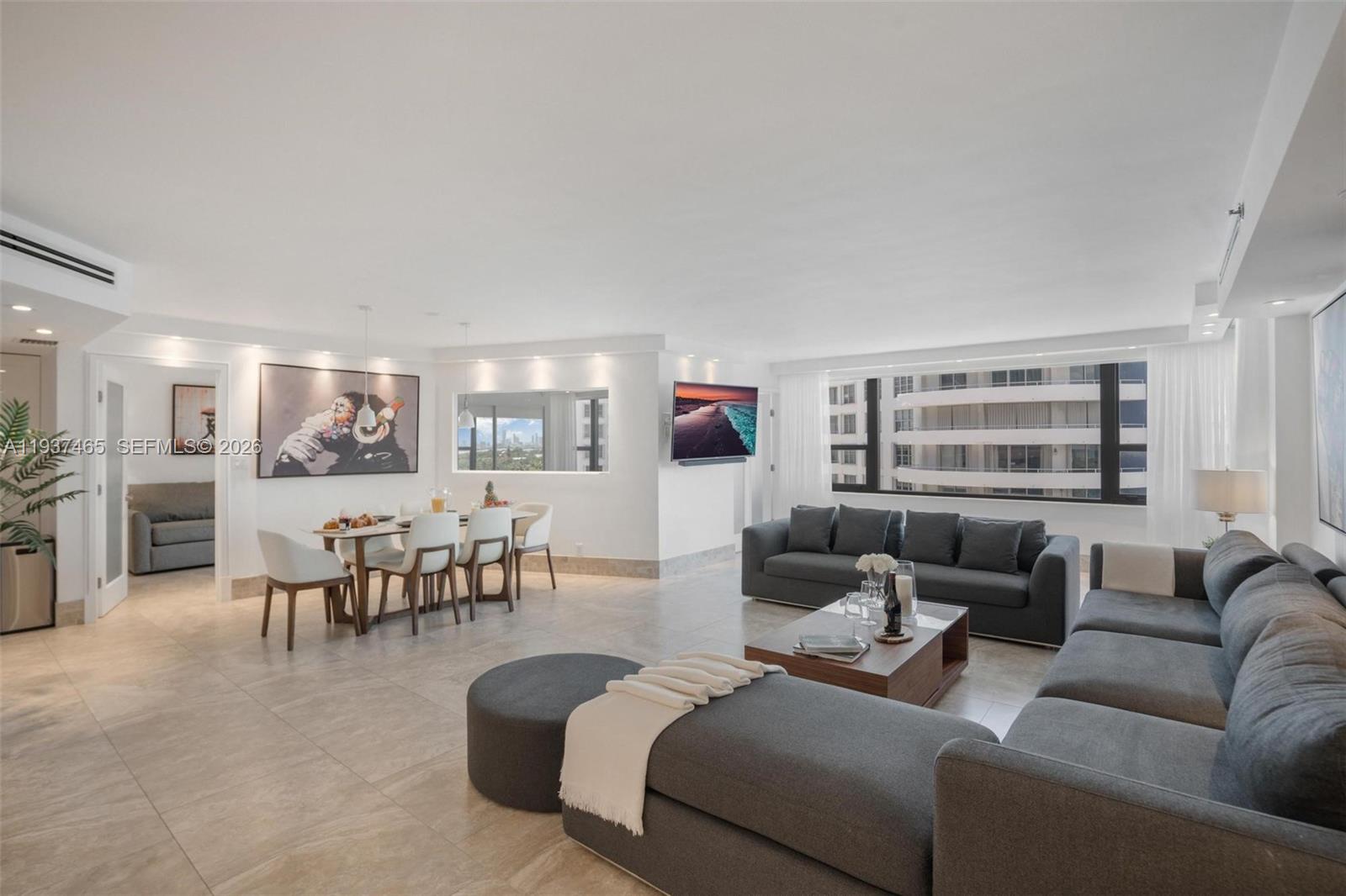 THE ALEXANDER CONDO - Residential
