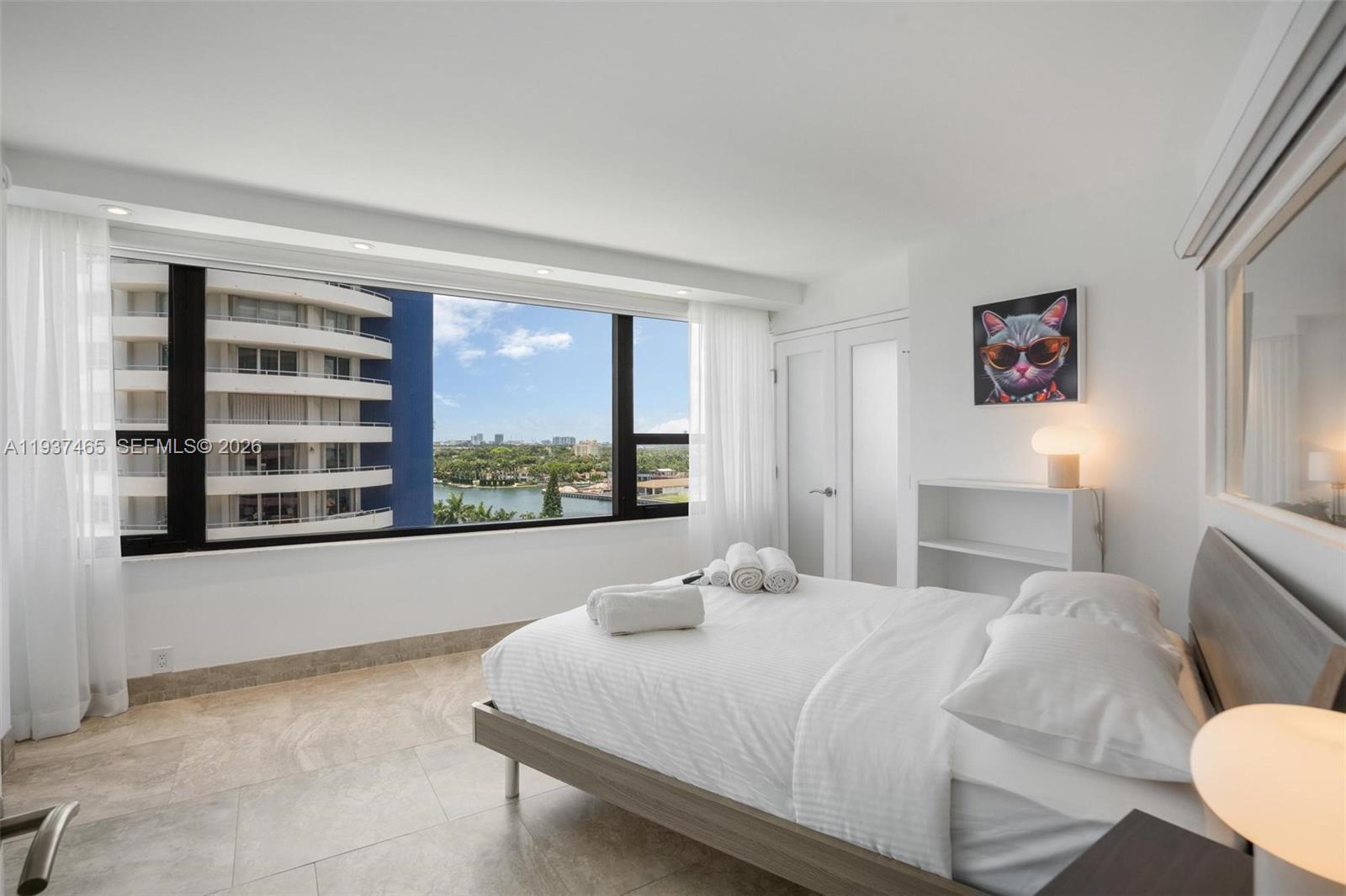 THE ALEXANDER CONDO - Residential