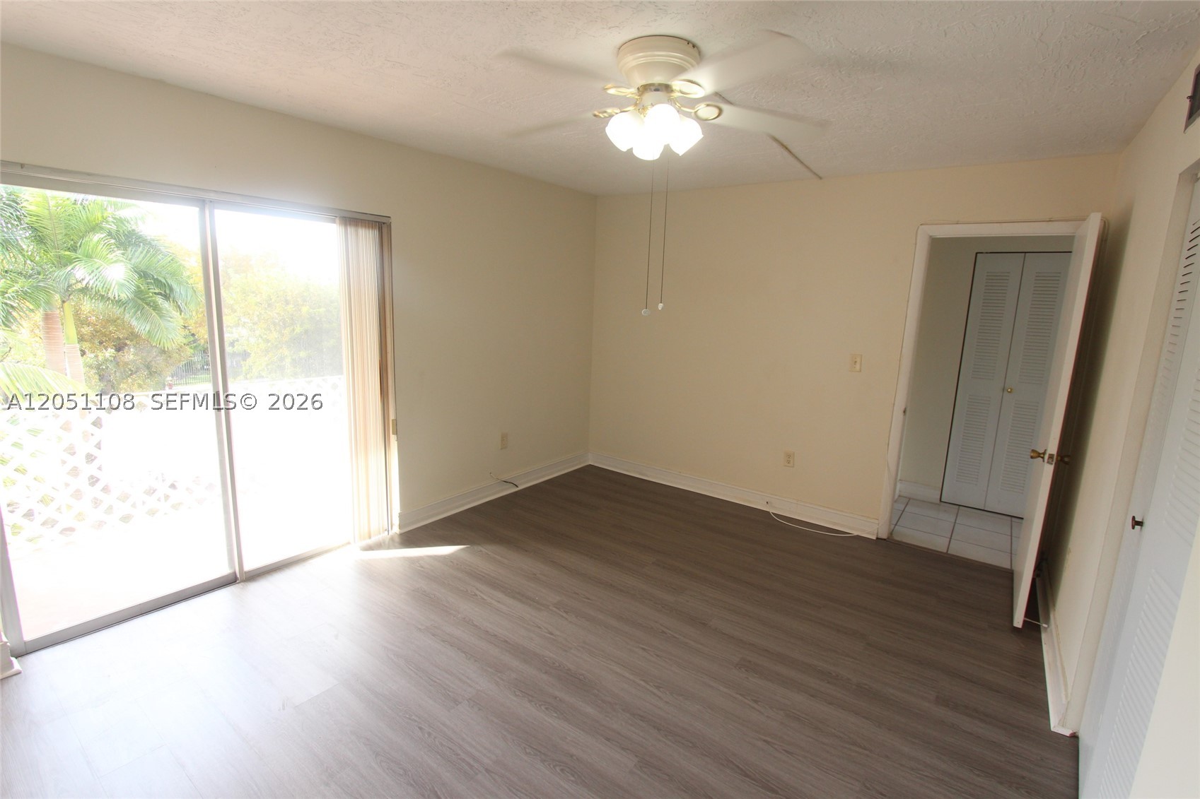 EL SOL CONDO - Residential Lease