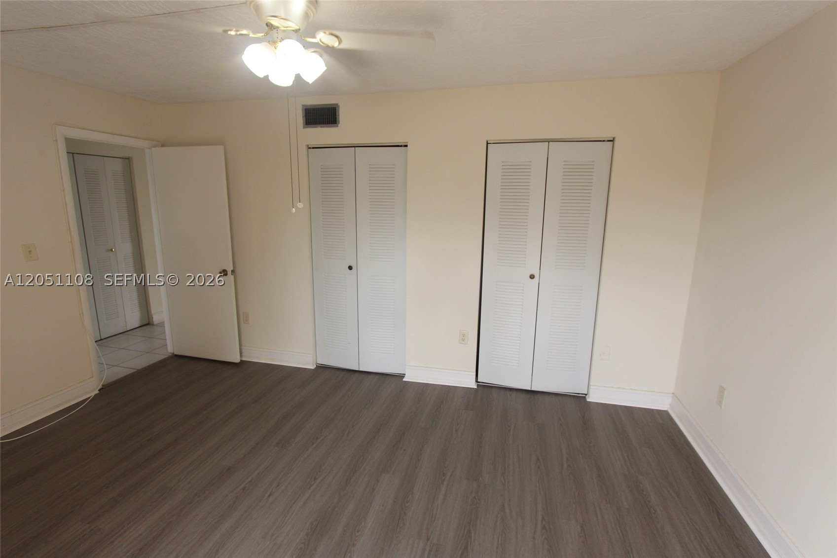 EL SOL CONDO - Residential Lease