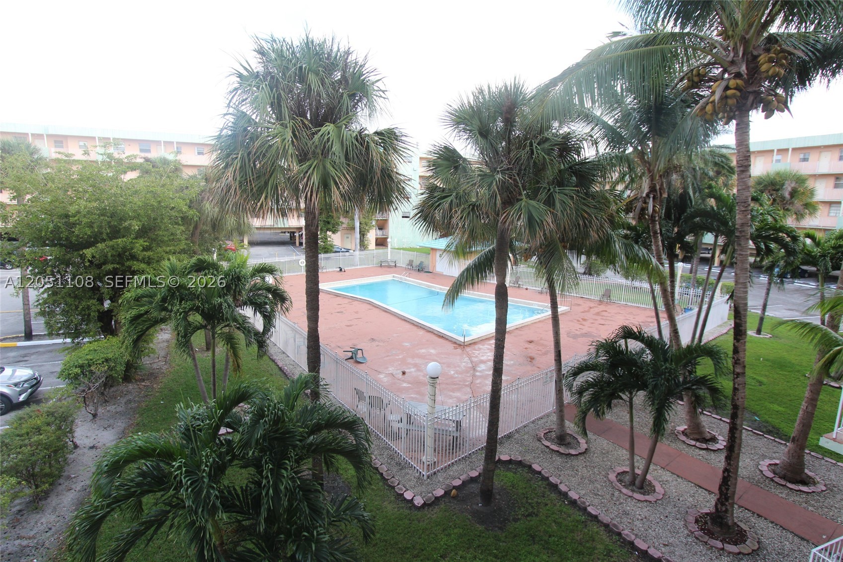 EL SOL CONDO - Residential Lease