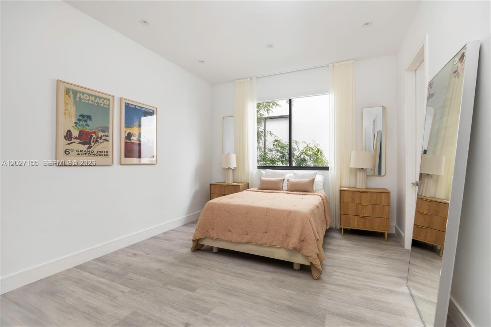 PALM TERRACE - Residential