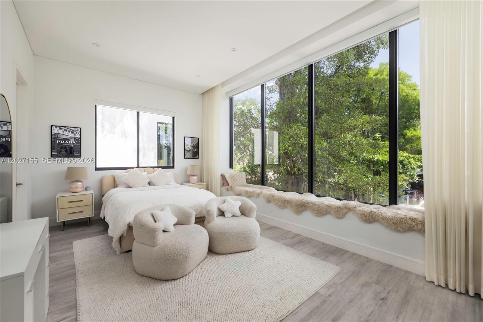 PALM TERRACE - Residential
