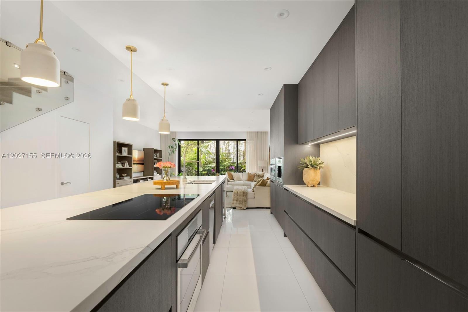 PALM TERRACE - Residential