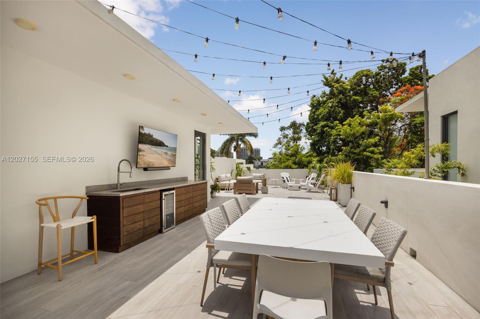 PALM TERRACE - Residential
