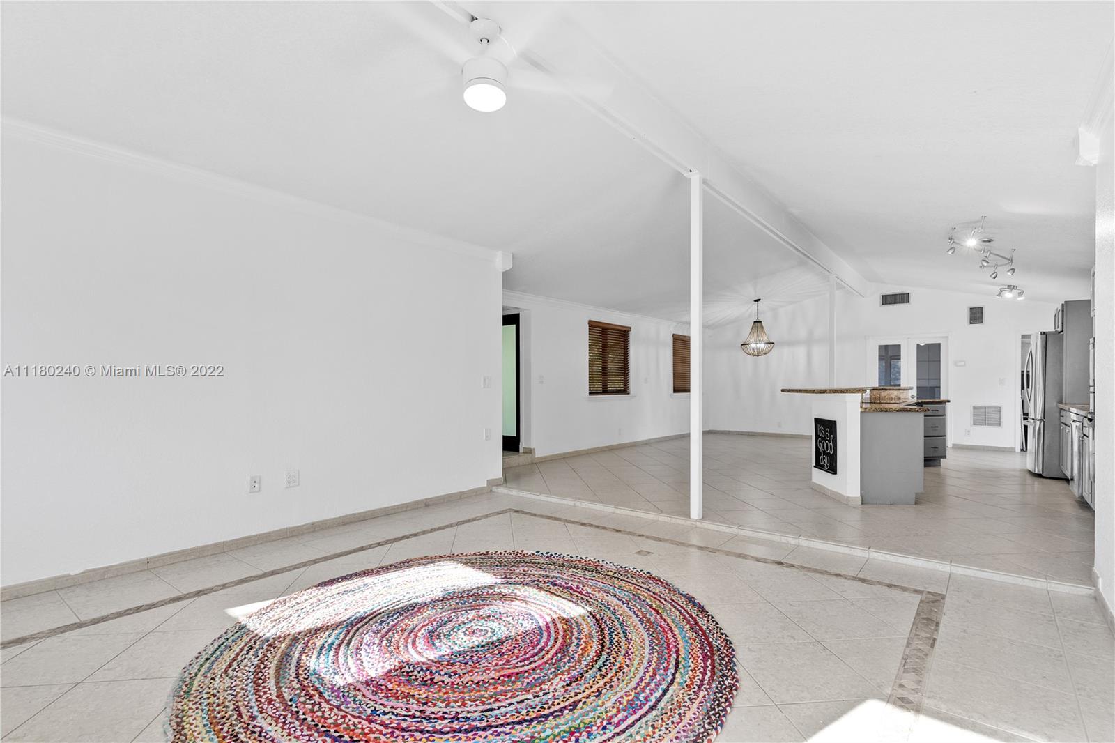 RIVERLAND VILLAGE SEC ONE - Residential Lease