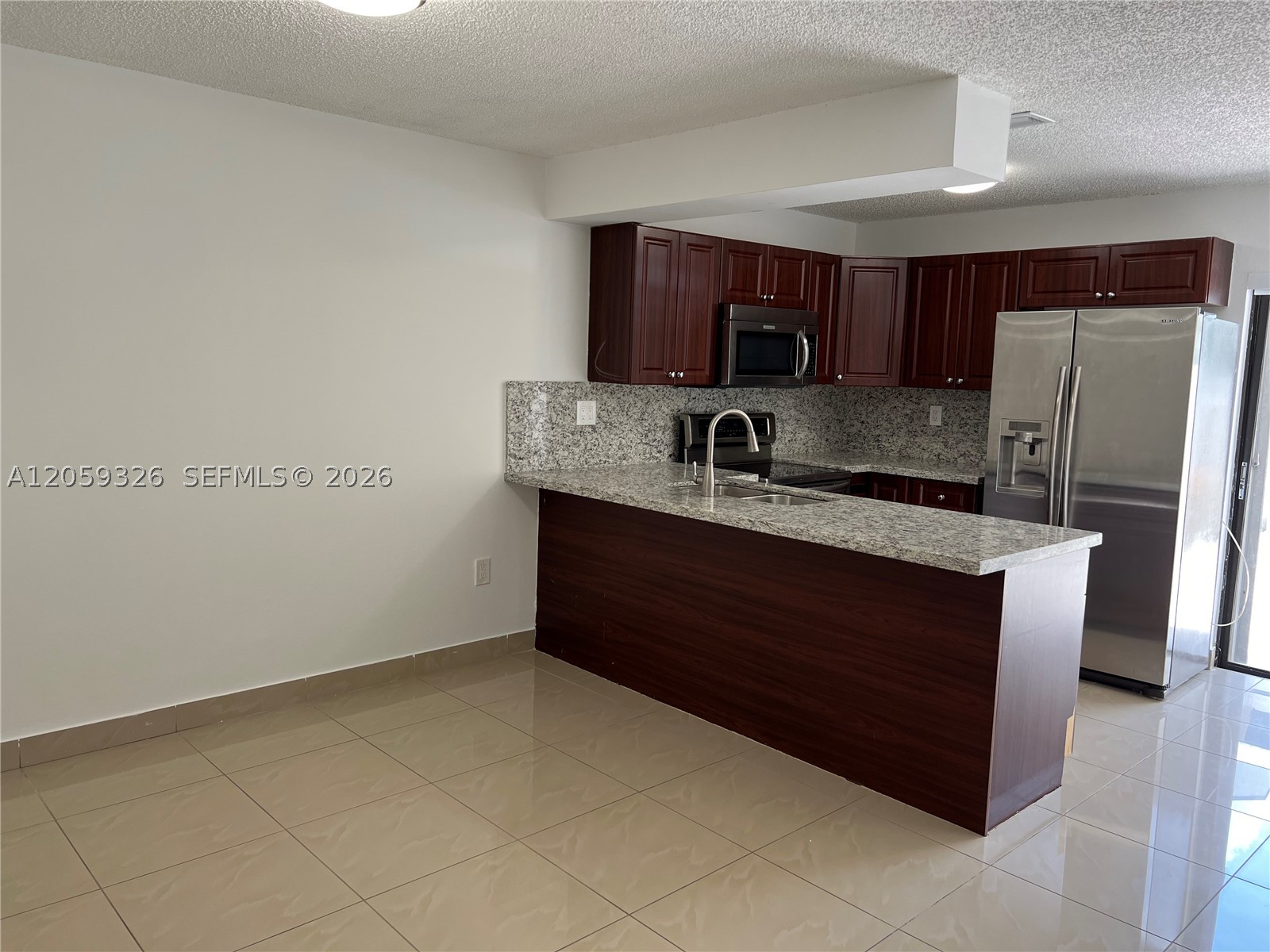 SOUTH LAKES VILLAGE II CO - Residential