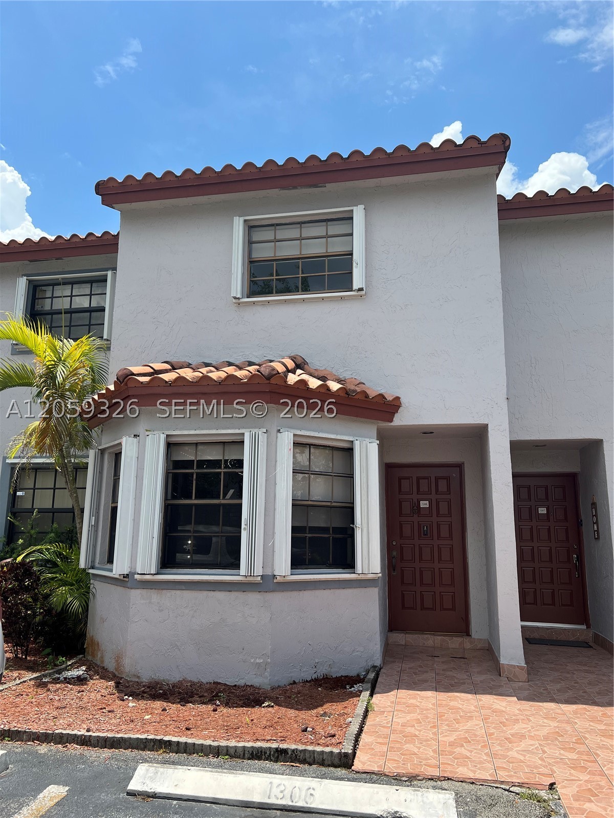 SOUTH LAKES VILLAGE II CO - Residential