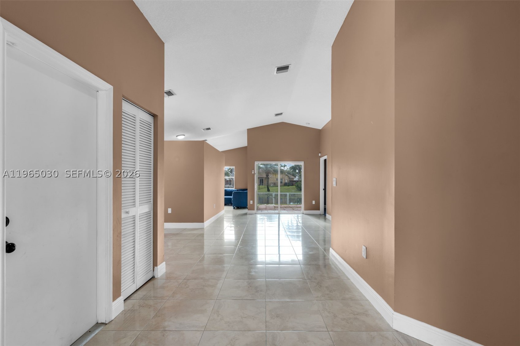 GROVE COMMERCIAL CENTER - Residential