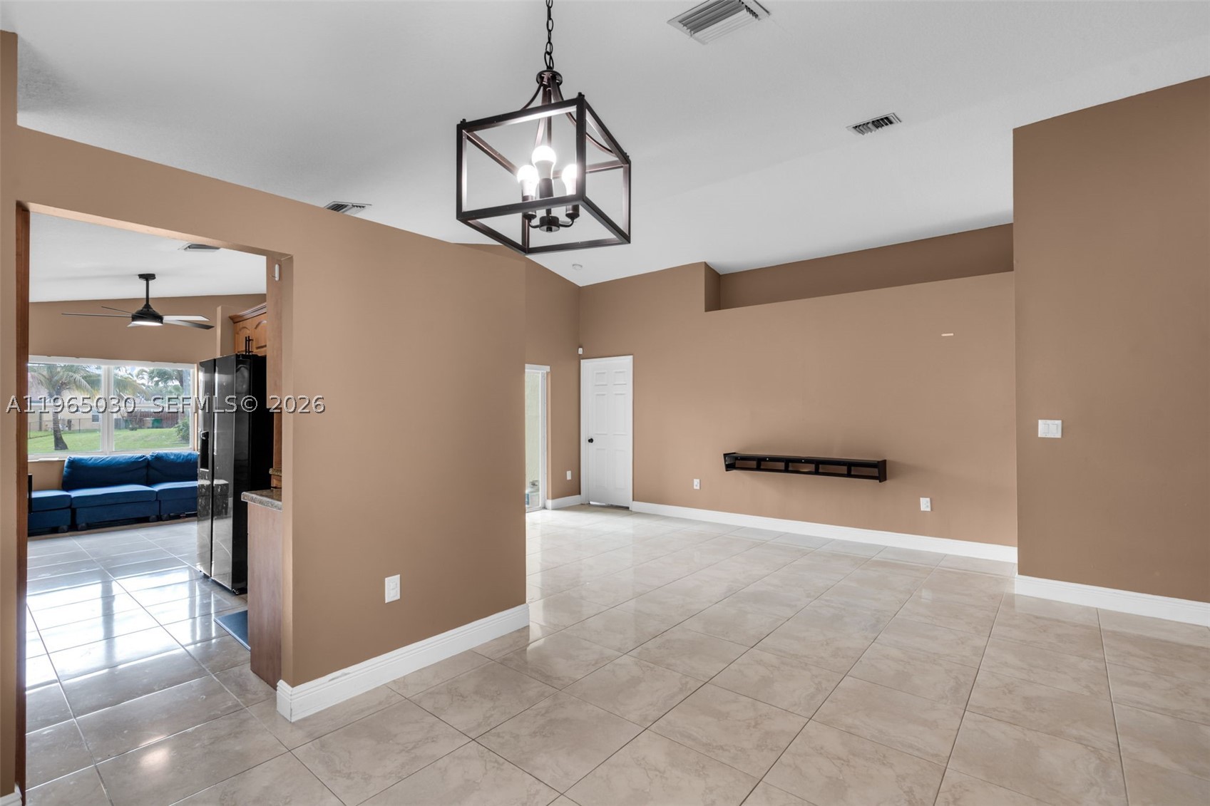 GROVE COMMERCIAL CENTER - Residential