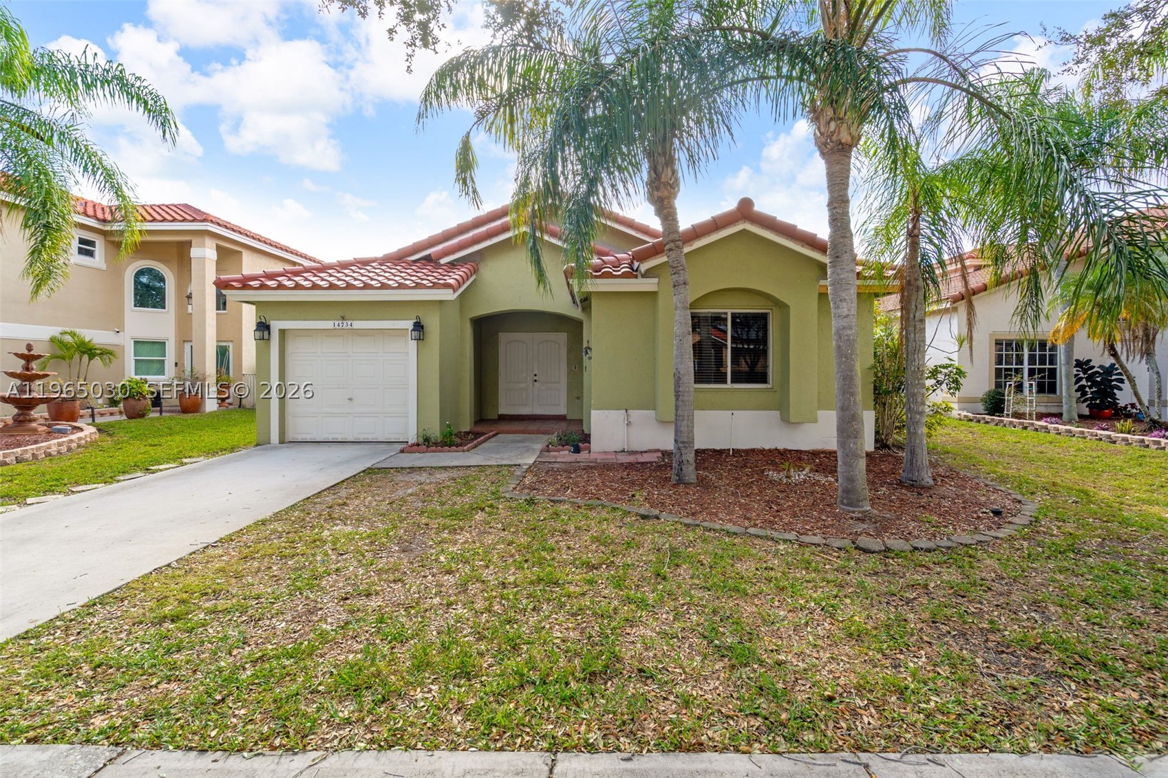 GROVE COMMERCIAL CENTER - Residential