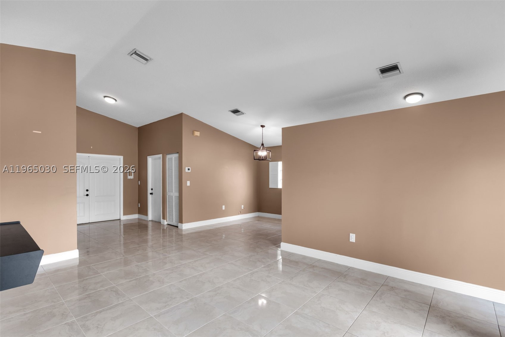 GROVE COMMERCIAL CENTER - Residential