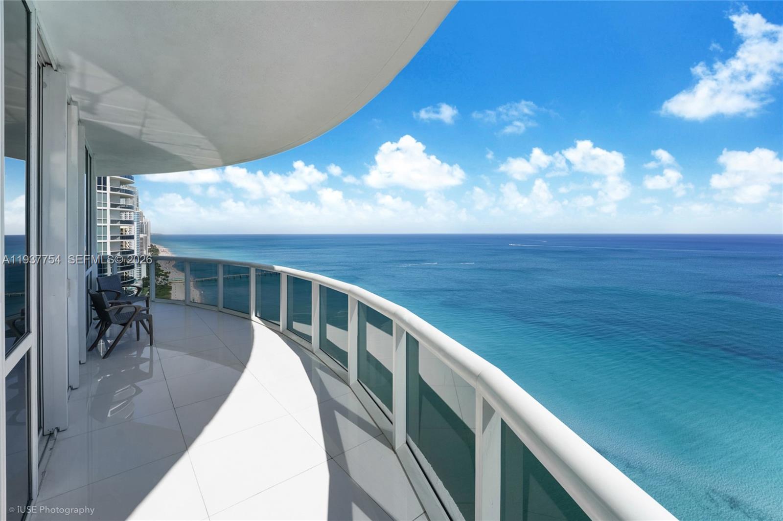 TDR TOWER II CONDO - Residential