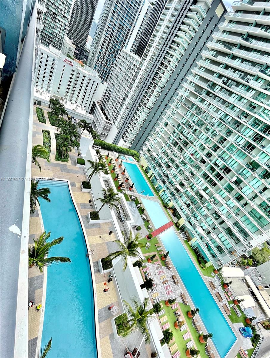 INFINITY AT BRICKELL COND - Residential Lease