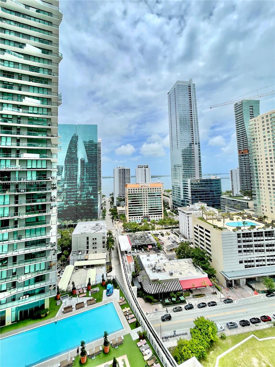 INFINITY AT BRICKELL COND - Residential Lease