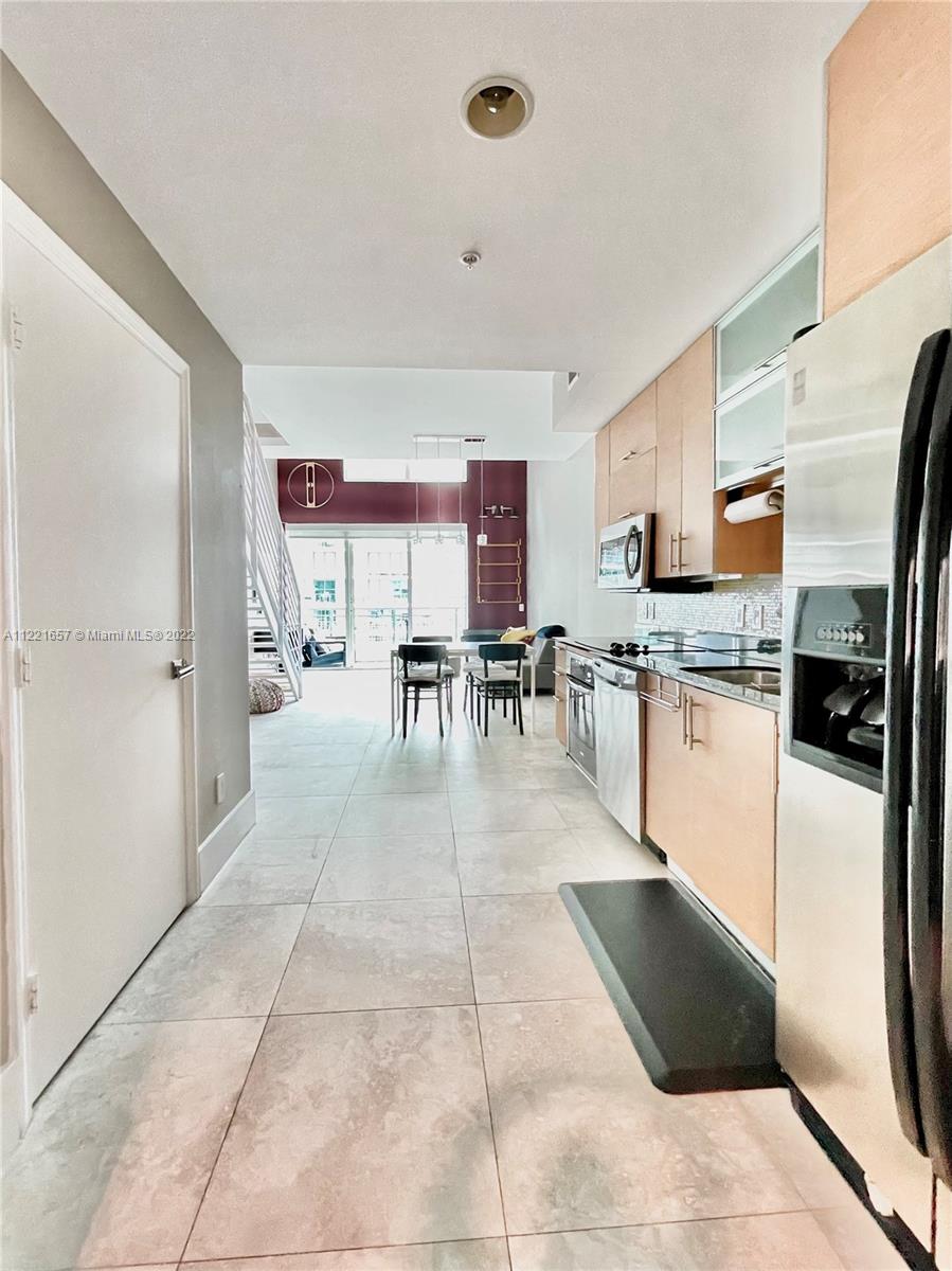 INFINITY AT BRICKELL COND - Residential Lease