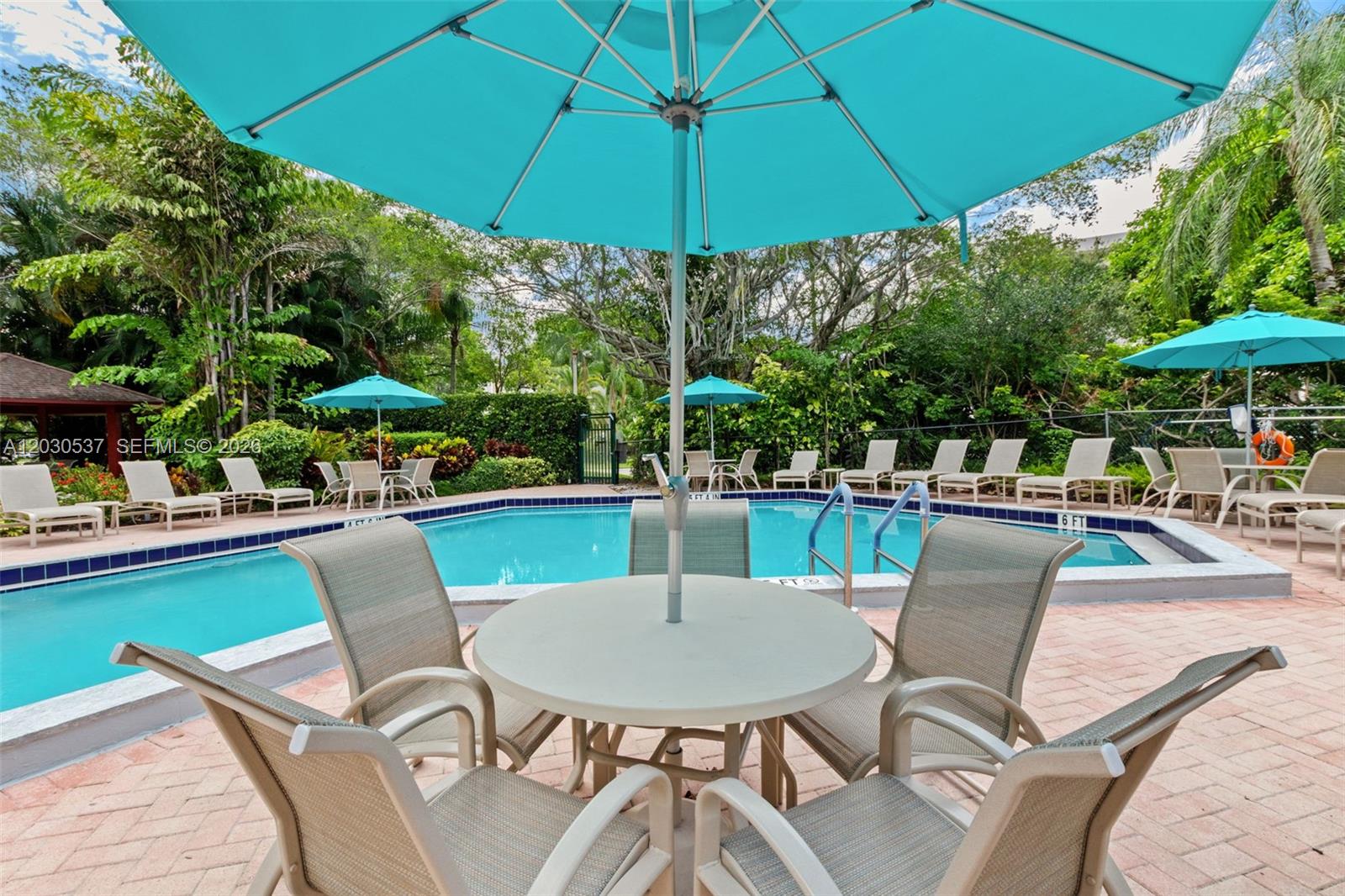 NO 1 PALM-AIRE COUNTRY CL - Residential