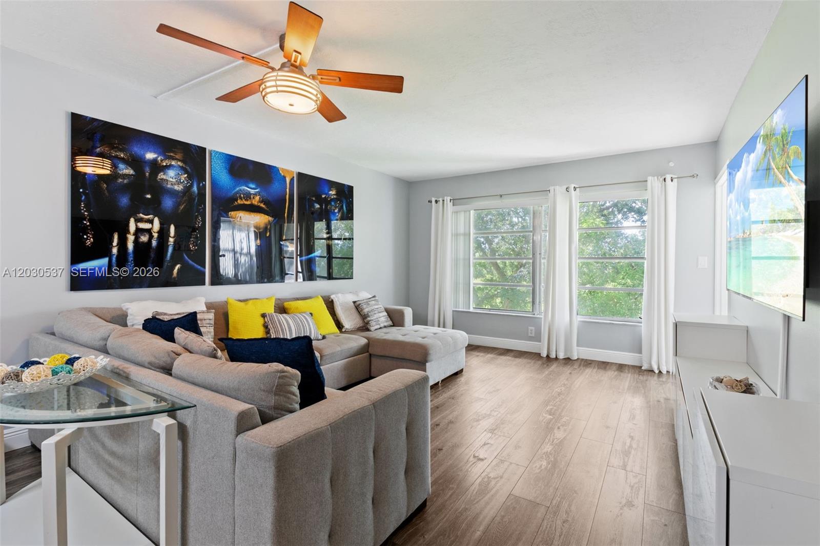 NO 1 PALM-AIRE COUNTRY CL - Residential