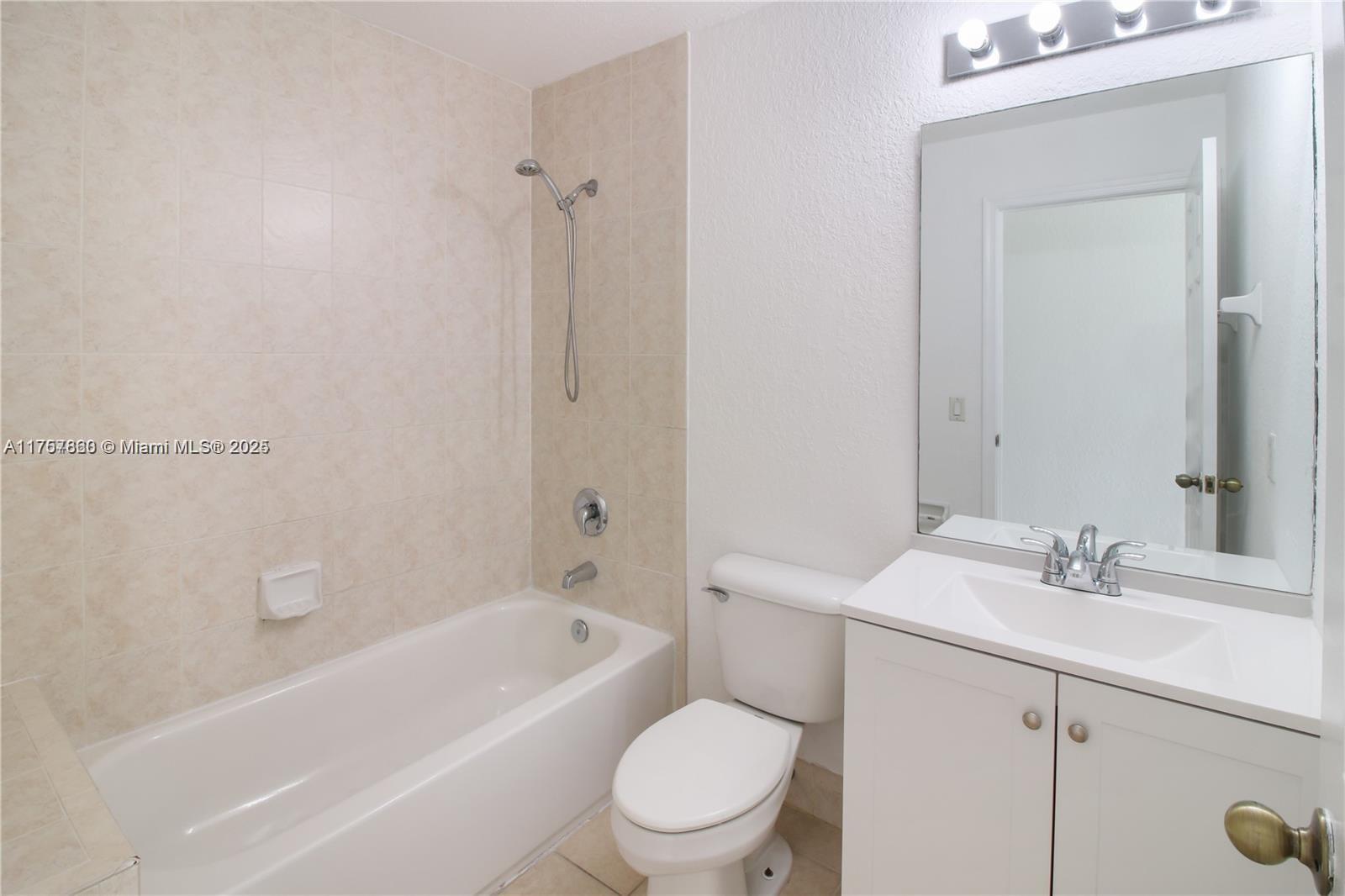 SHOMA TOWNHOMES AT KEYSCO - Residential Lease