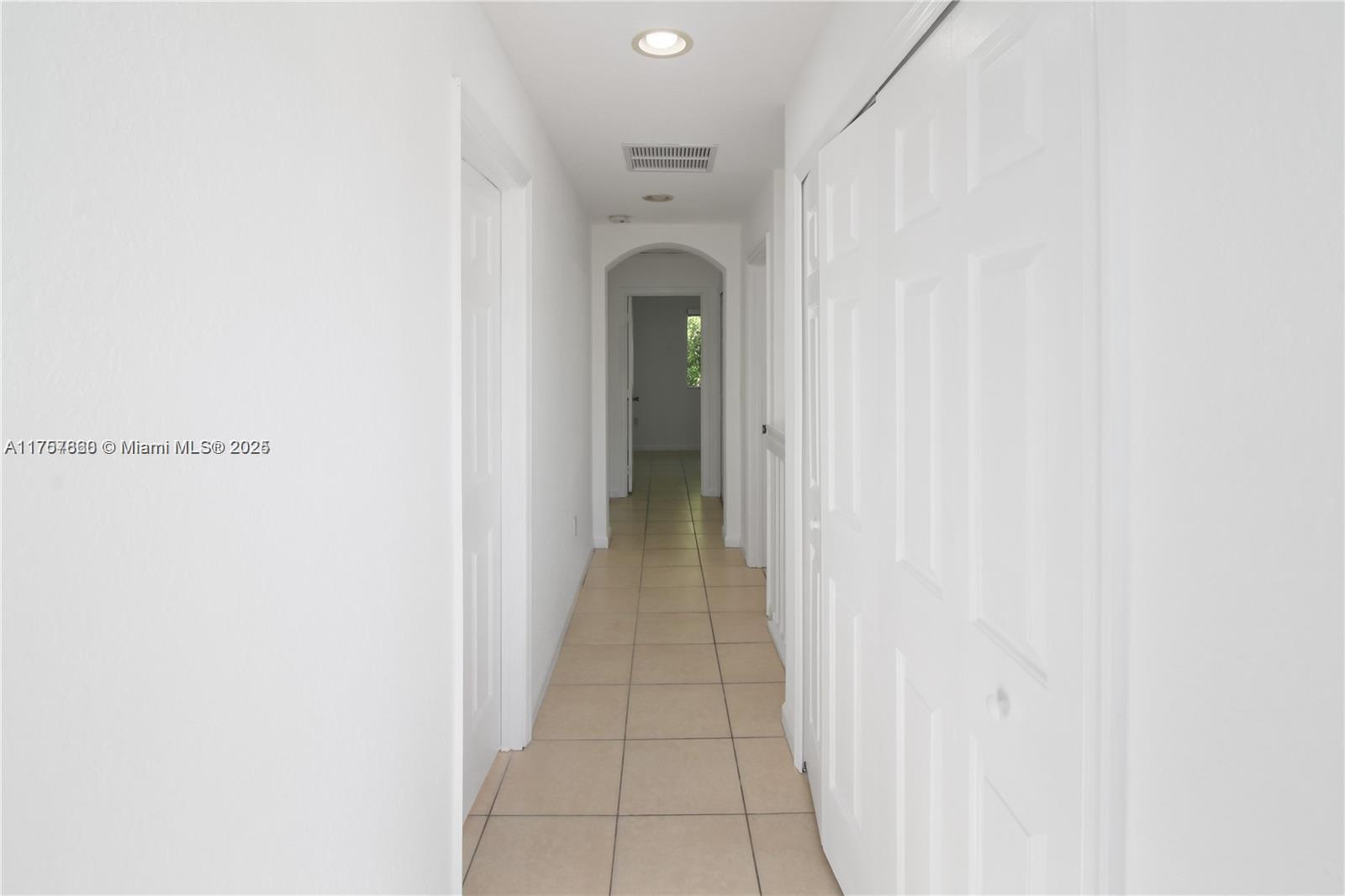 SHOMA TOWNHOMES AT KEYSCO - Residential Lease