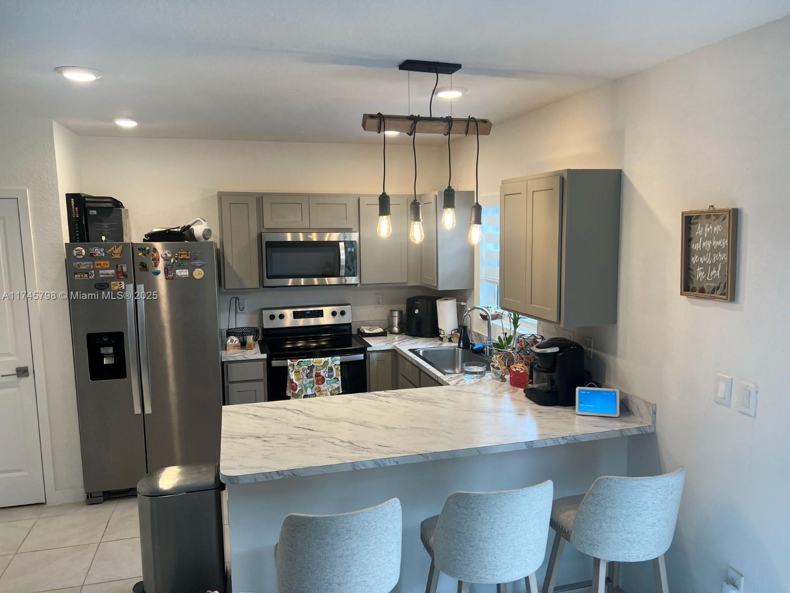 FVP SUBDIVISION - Residential Lease