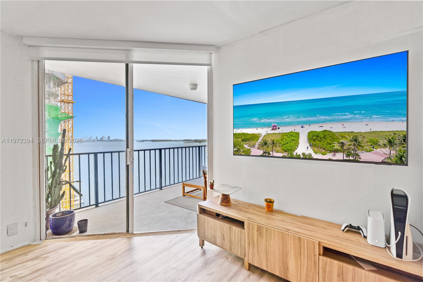 BRICKELL PLACE CONDO - Residential Lease