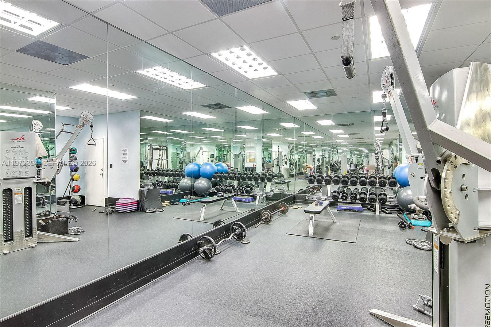 BRICKELL PLACE CONDO - Residential Lease