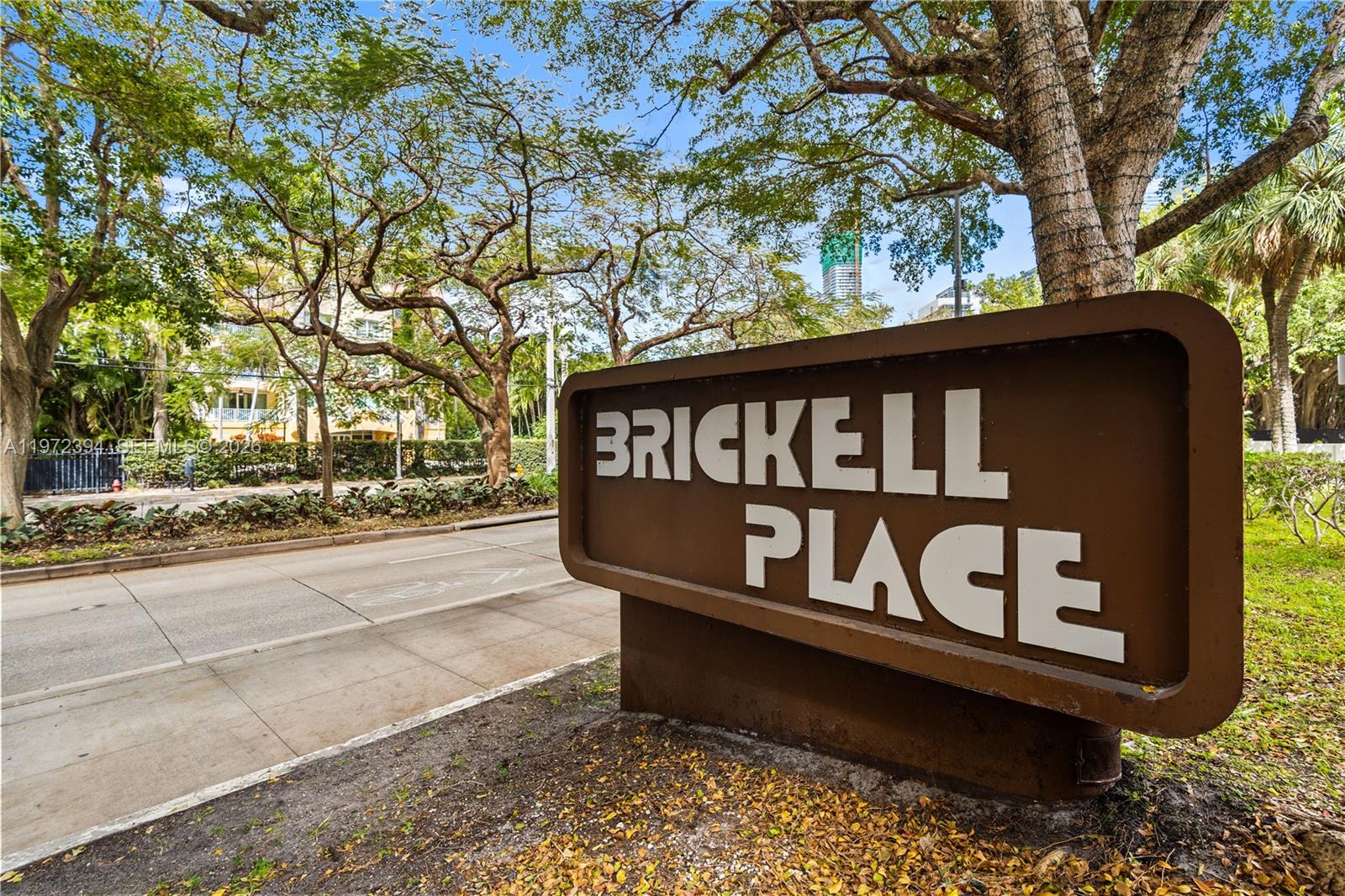 BRICKELL PLACE CONDO - Residential Lease