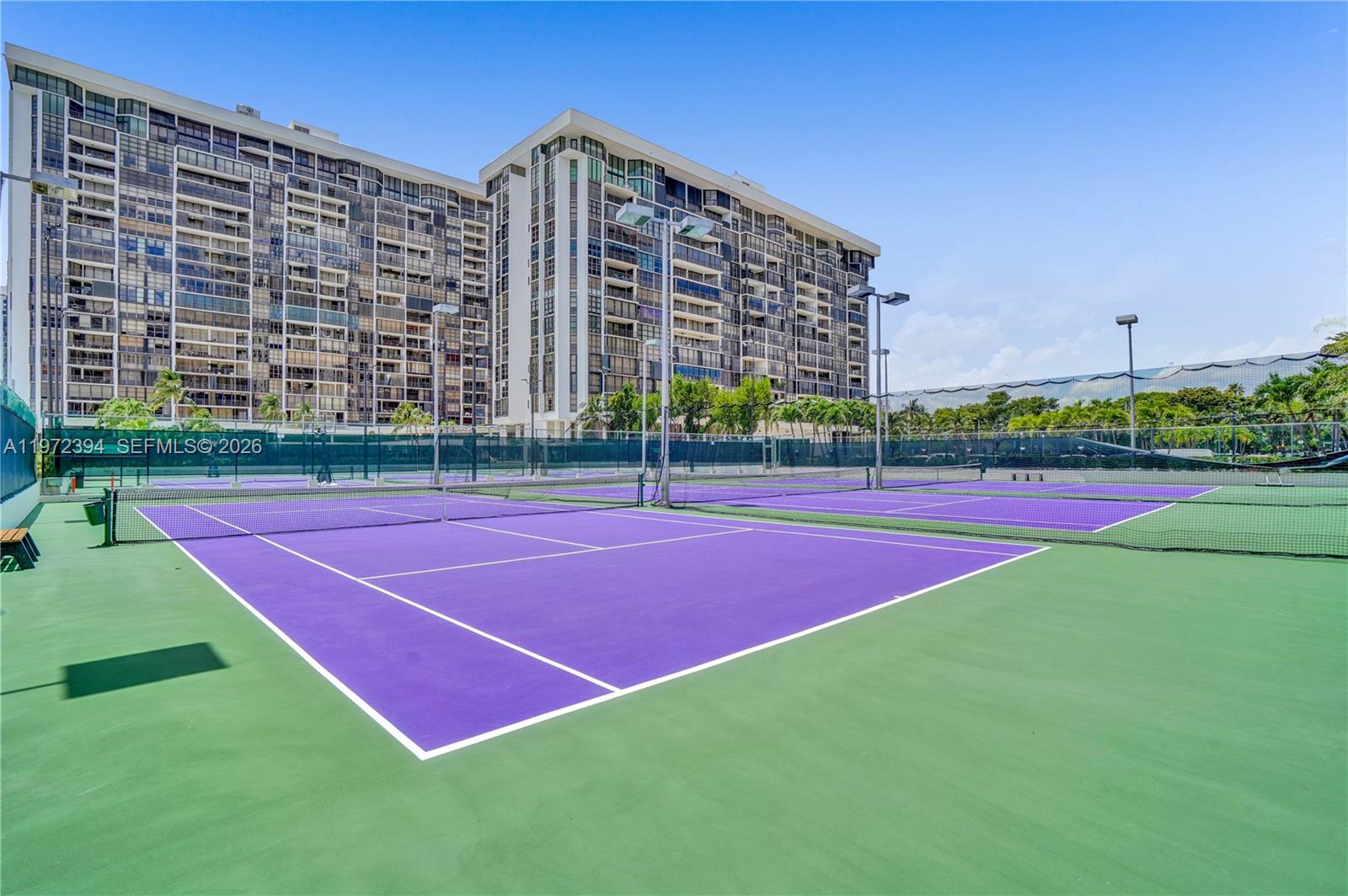 BRICKELL PLACE CONDO - Residential Lease