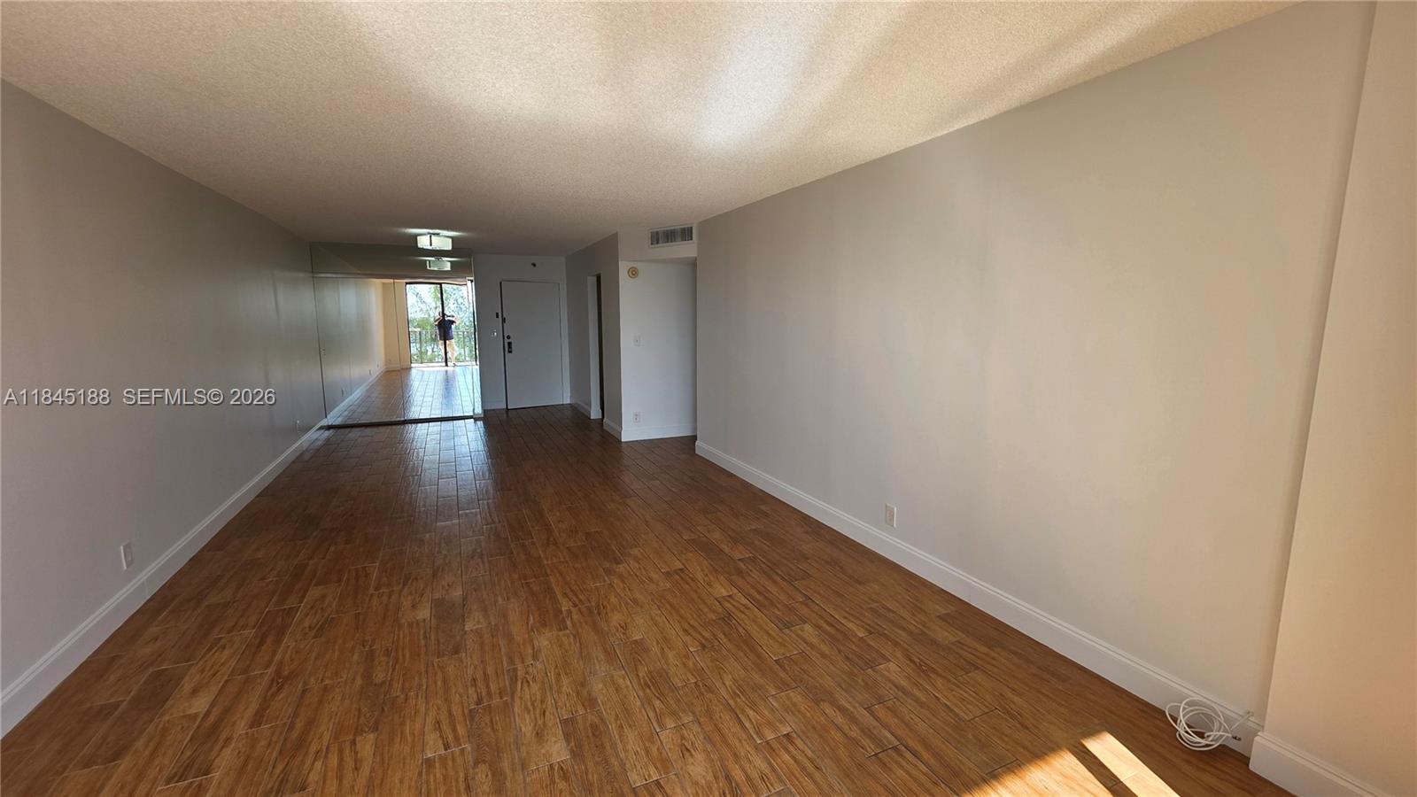 THE CLIPPER AT BISC COVE - Residential Lease