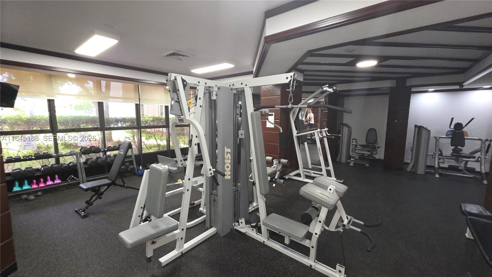 THE CLIPPER AT BISC COVE - Residential Lease