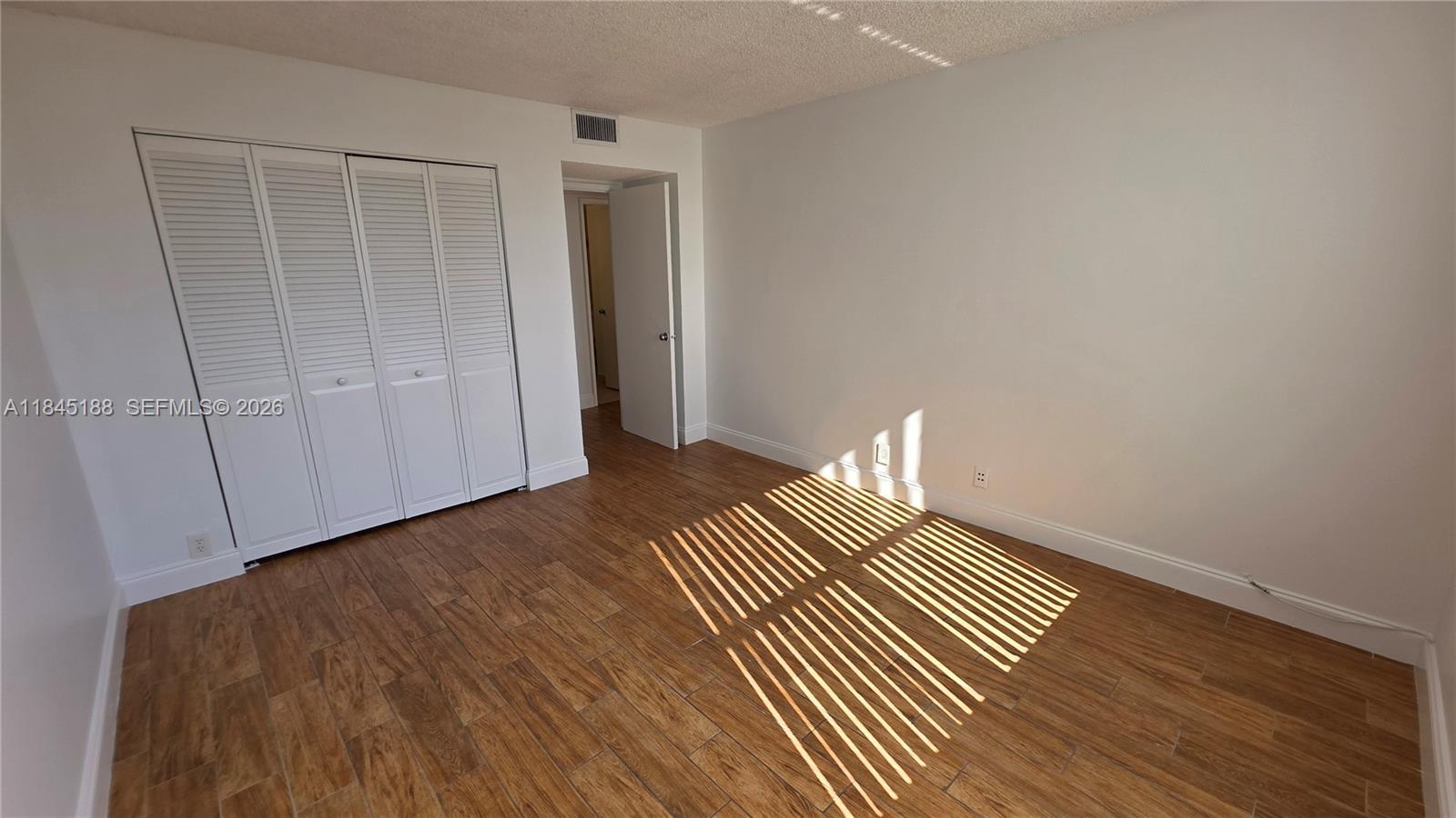 THE CLIPPER AT BISC COVE - Residential Lease