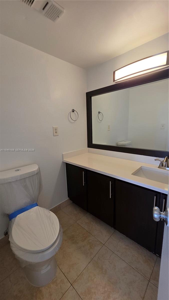 THE CLIPPER AT BISC COVE - Residential Lease