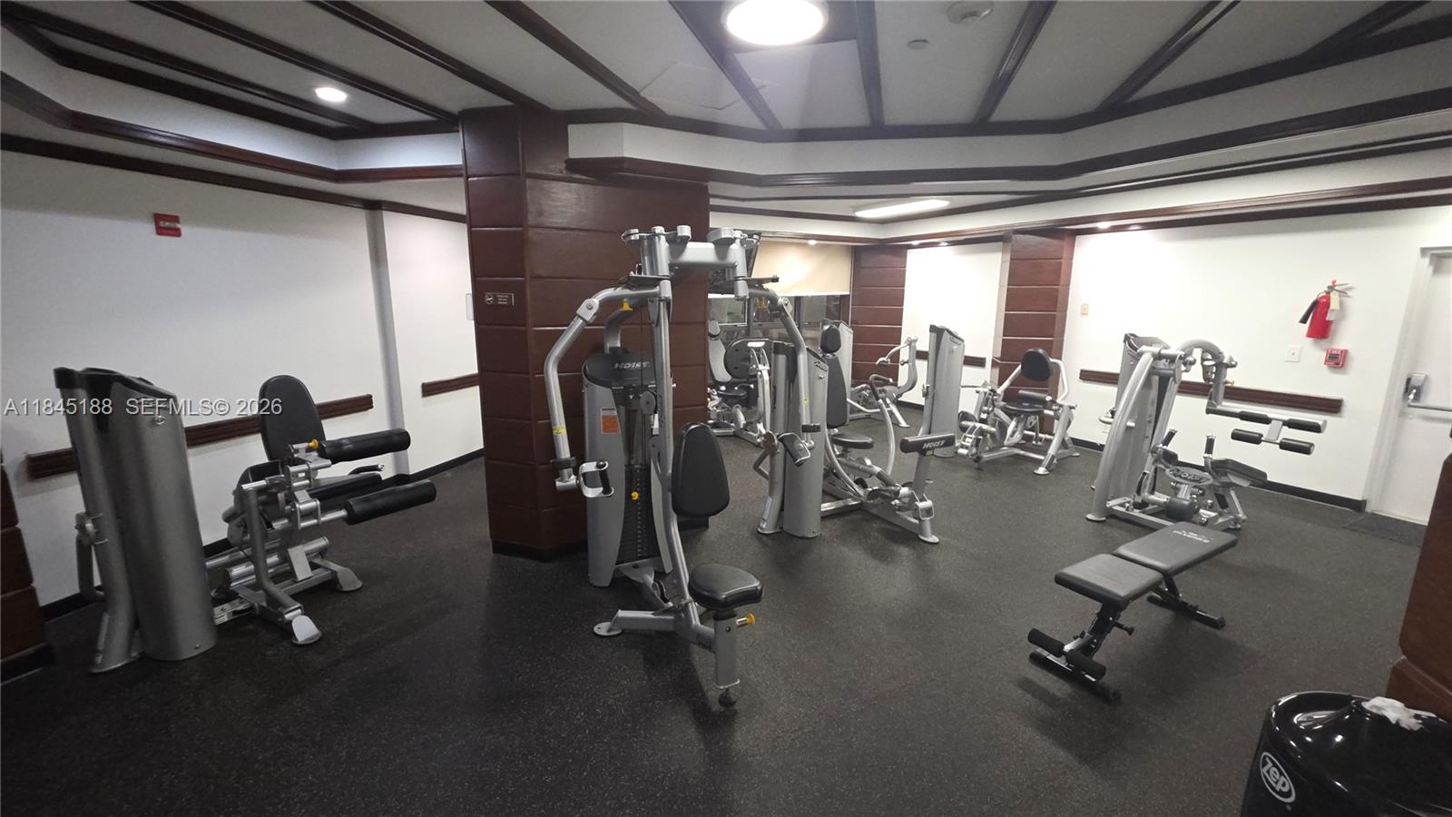 THE CLIPPER AT BISC COVE - Residential Lease