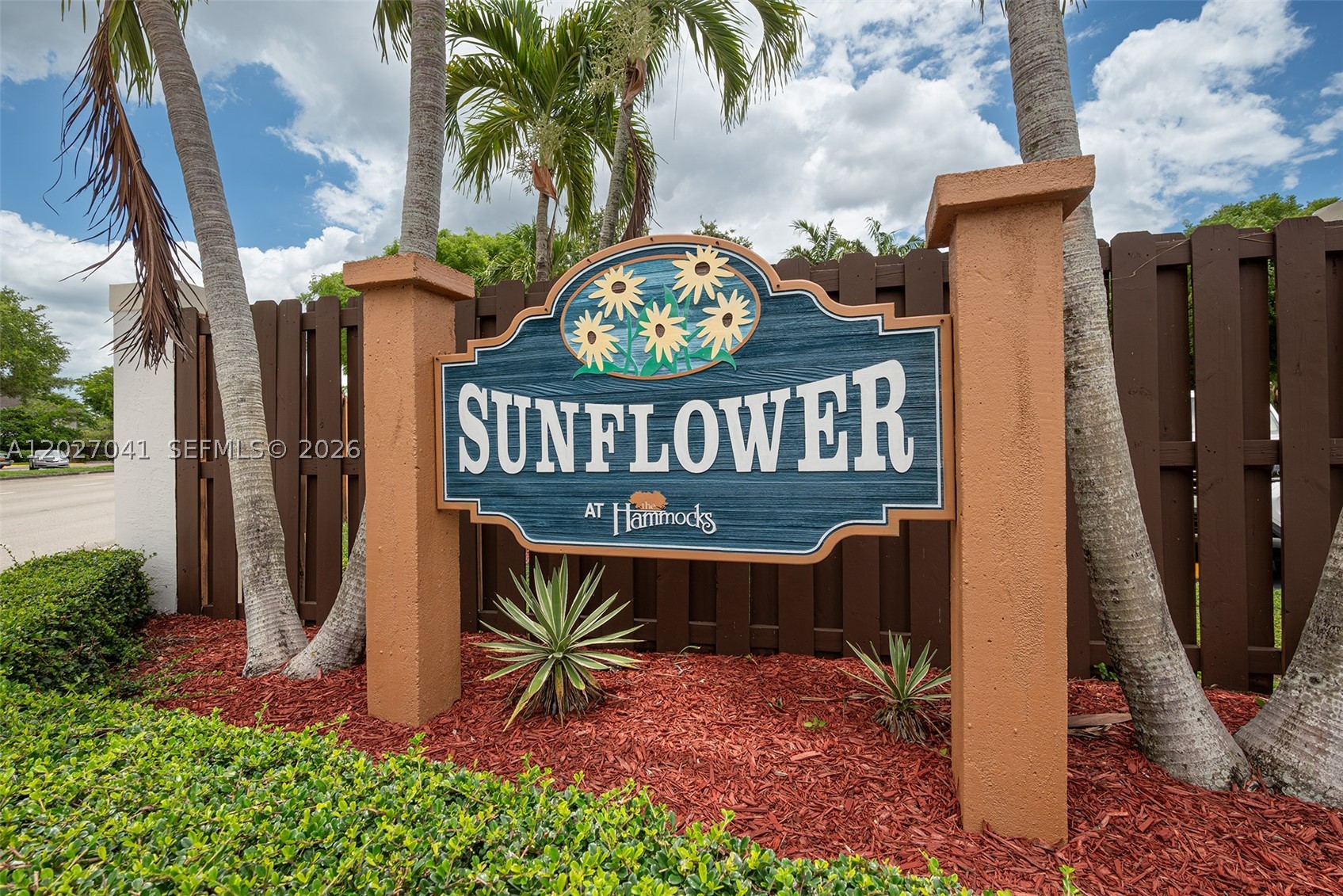 SUNFLOWER AT THE HAMMOCKS - Residential