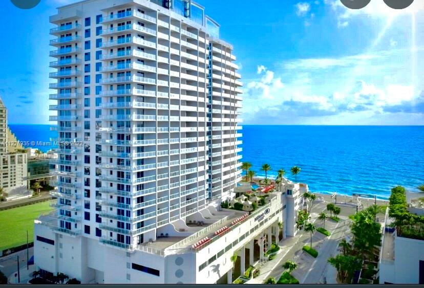 DRASTIC REDUCTION. OWNER MOTIVATED. BEST PRICED UNIT IN THE BUILDING. SPEND YOUR NEXT WINTER VACATIONS IN BEAUTIFUL FLORIDA. Corner unit with wrap around terrace and spectacular views.
Beautiful renovated, washer and drier in the unit. Ready to experience a trouble free vacation property by the ocean, enjoying a resort living lifestyle..
Hilton sought after standards: daily cleaning twice a day, room service, pool and beach service, valet parking and in house restaurants. Coming soon a 360o view roof lounge. Close to shopping, the best restaurants in FLL, bars and entertainment. 10 minutes from the Fort Lauderdale International Airport. Financing available through landlord's preferred lender
