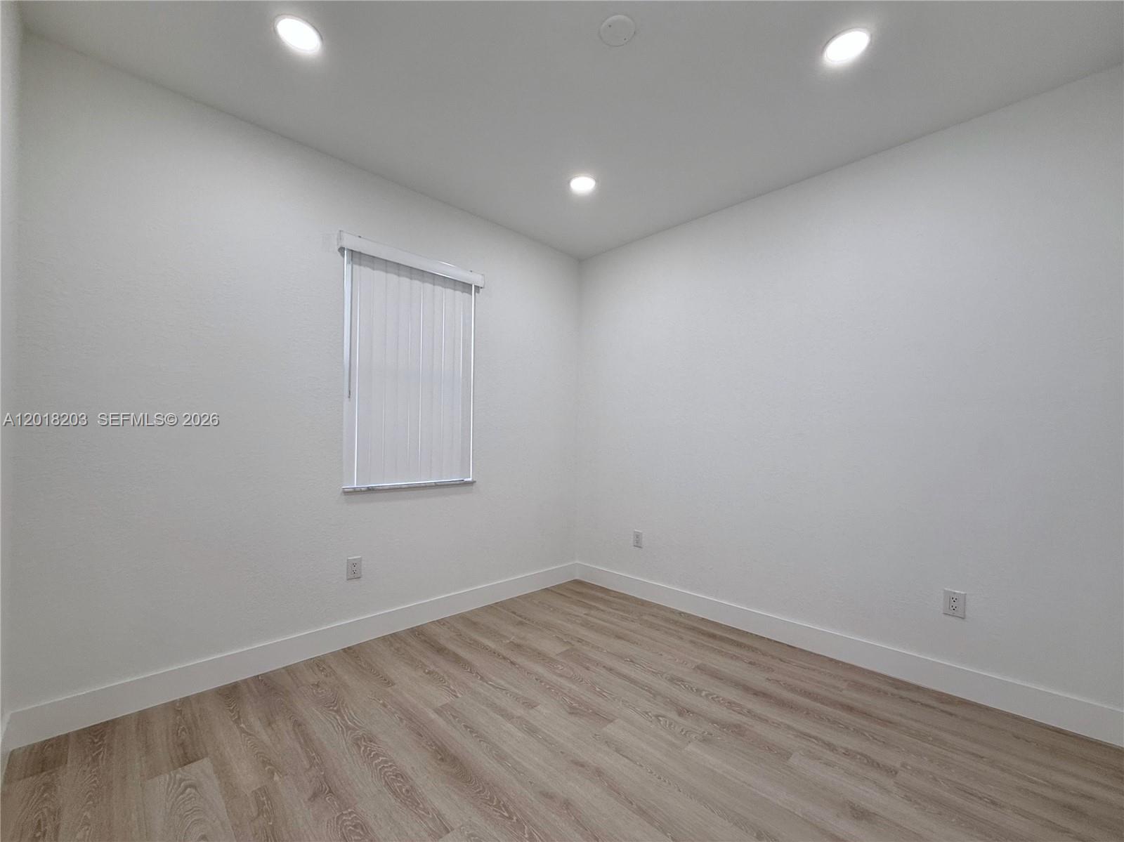 SAVANNAH LANDINGS - Residential