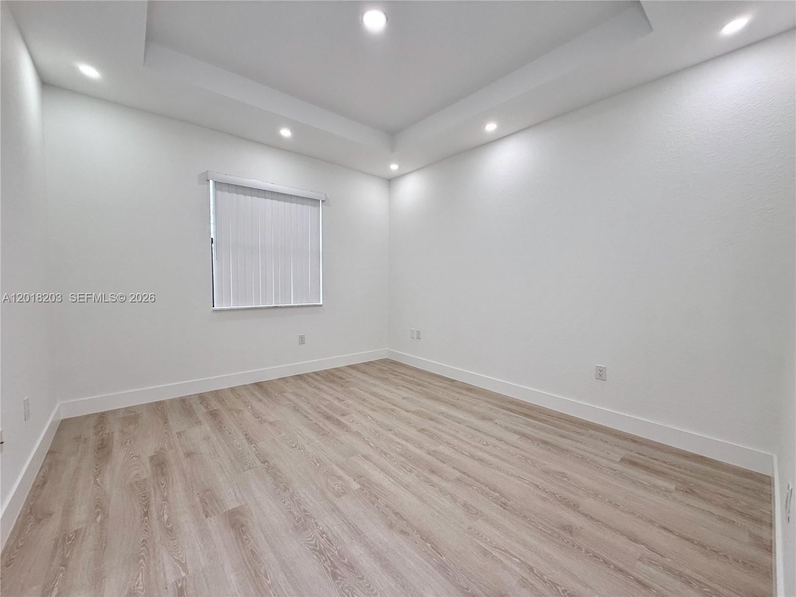 SAVANNAH LANDINGS - Residential