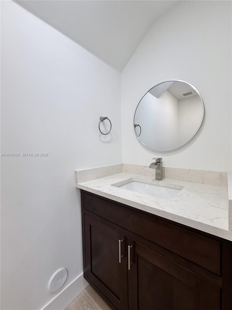 SAVANNAH LANDINGS - Residential