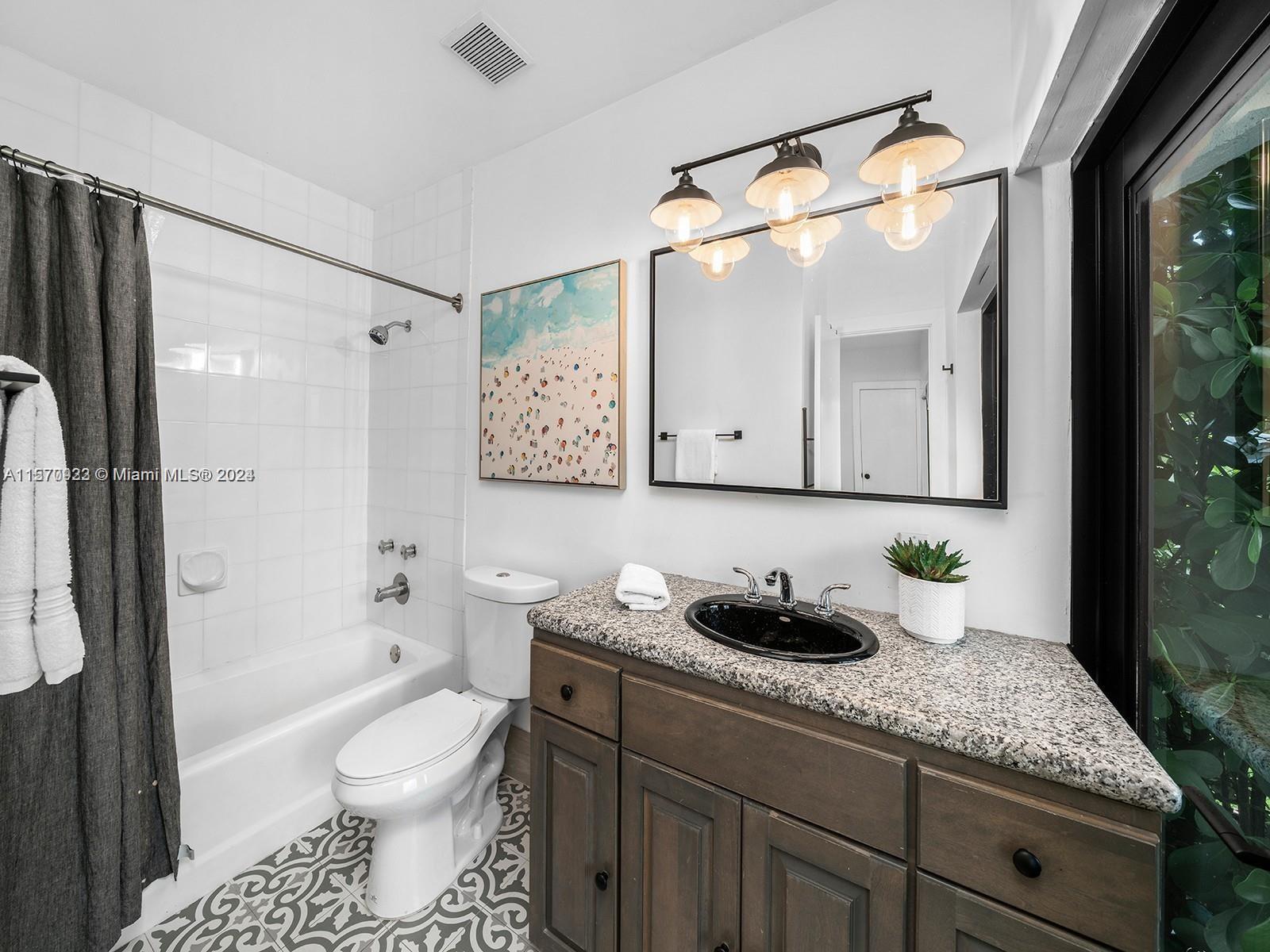 CORAL BAY SEC A AMD PL - Residential Lease