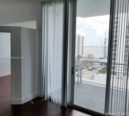 EDGEWATER LOFTS CONDO - Residential