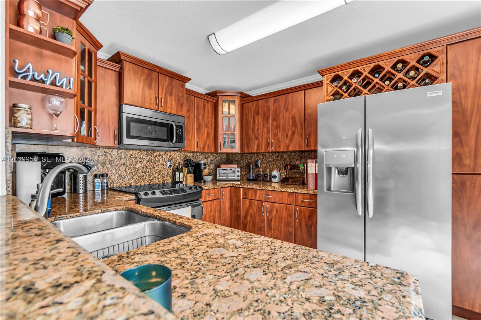 OASIS NO 1 CONDO - Residential