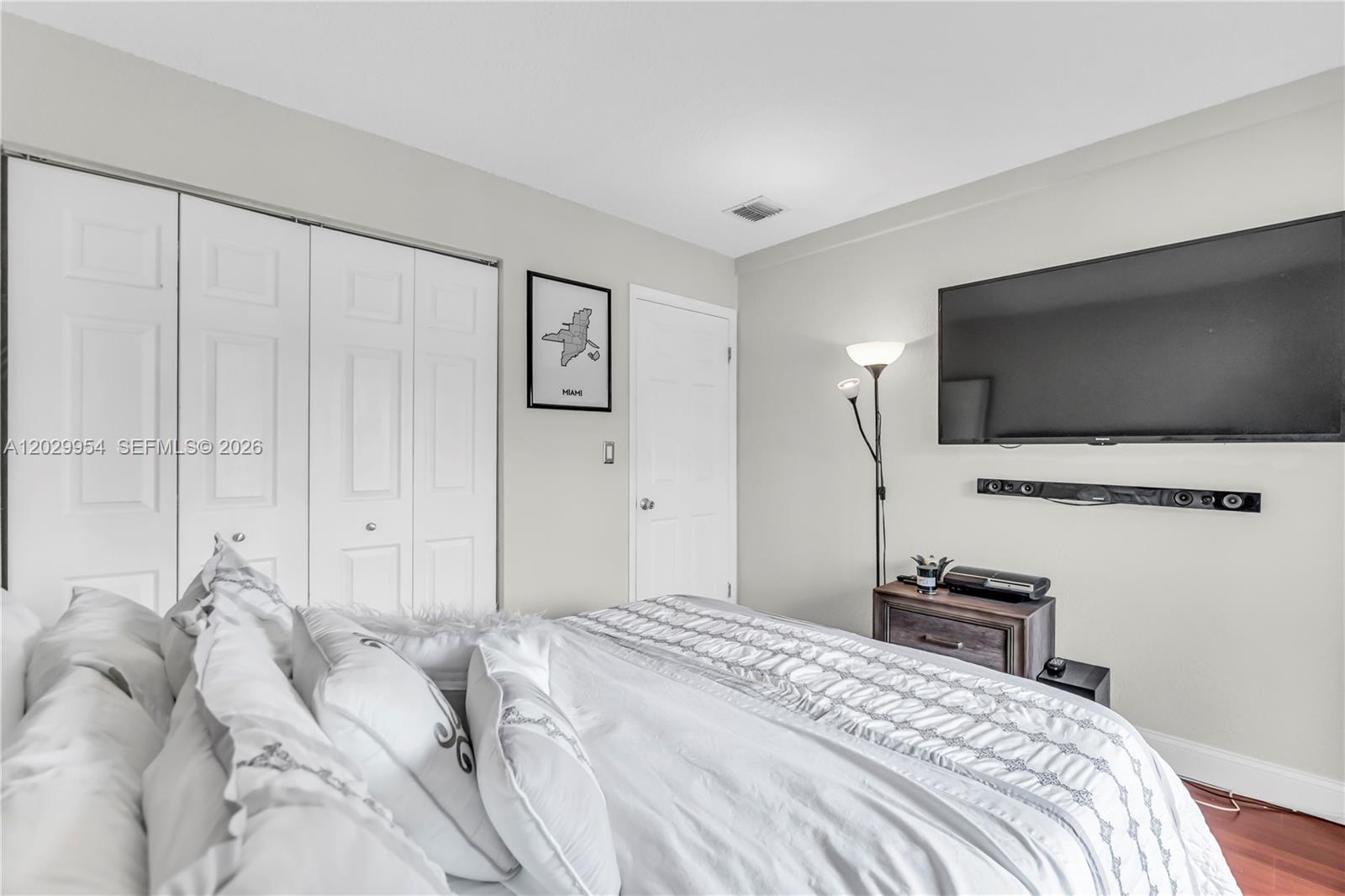 OASIS NO 1 CONDO - Residential
